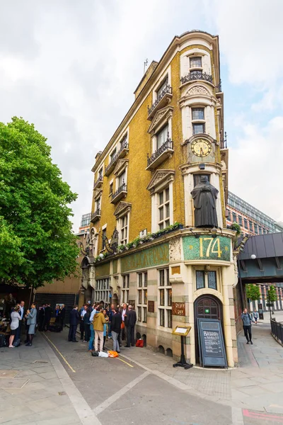 Pub The Blackfriar w Londyn, Uk — Zdjęcie stockowe