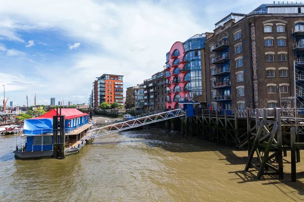 Novo Concordia Wharf em Southwark, Londres — Fotografia de Stock