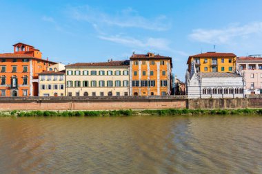 Cityscape Pisa Arno Nehri ile