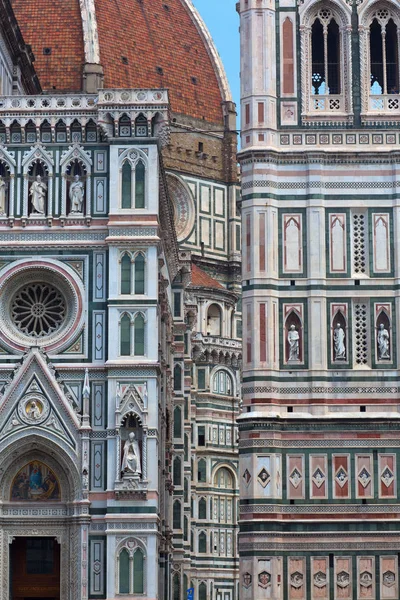 Florentské katedrále ve Florencii, Itálie — Stock fotografie
