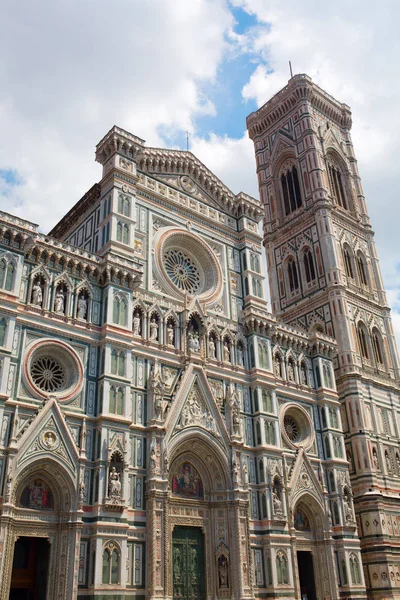 フィレンツェ、イタリアのフィレンツェ大聖堂 — ストック写真