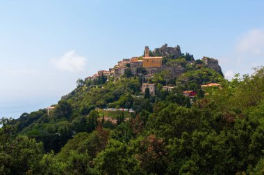 dağ köyü Eze Güney Fransa