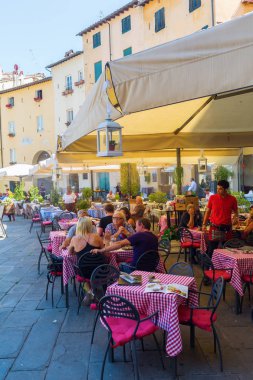 Restoran doğum Via del Anfiteatro Lucca, İtalya