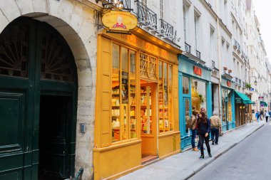 yol üzerinde Ile Saint Louis Paris, Fransa