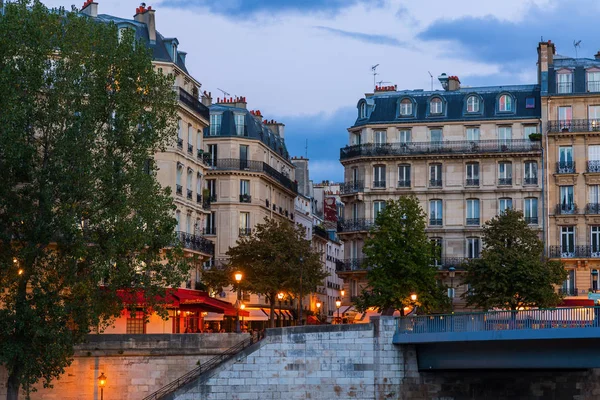 Zobacz na Ile Saint Louis w Paryż, Francja — Zdjęcie stockowe