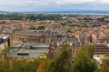 Edinburgh, İskoçya, İngiltere üzerinden havadan görünümü