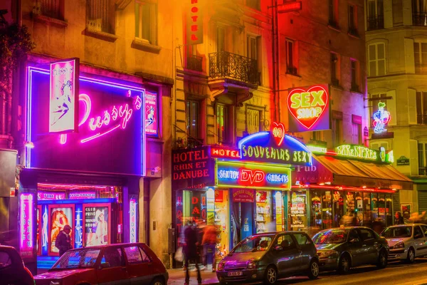 Sex butiker på Pigalle distriktet i Paris, Frankrike — Stockfoto