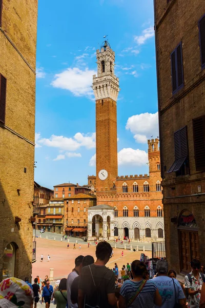 Torre del Mangia in Siena, Italy — Stock Photo, Image