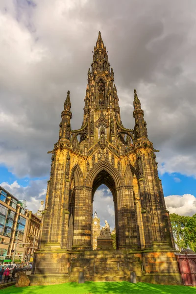 Scott Monument i Edinburgh, Storbritannien - Stock-foto