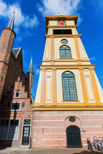 Gamla kyrkan i Enkhuizen, Nederländerna — Stockfoto