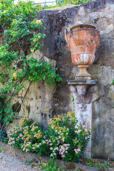 Jarro de barro antigo em Florença — Fotografia de Stock