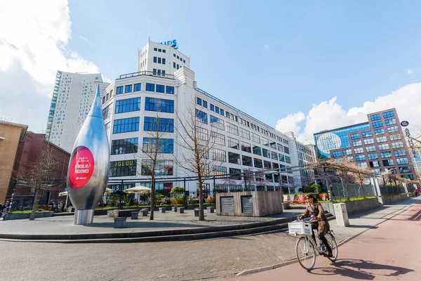Moderne Architektur in der Stadt Eindhoven, Niederlande — Stockfoto