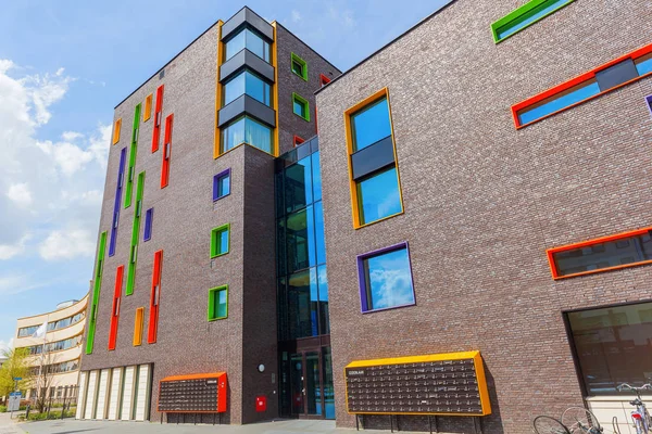 Eindhoven, Hollanda içinde bina konut modern. İle yaklaşık 225.000 nüfusu 5 en büyük belediye Hollanda ve Kuzey Brabant en büyüğü olduğunu