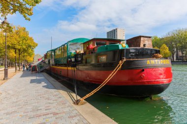 Canal de l'Ourcq Paris, Fransa'da, görüntüleme