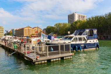 Canal de l'Ourcq Paris, Fransa'da, görüntüleme