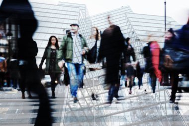 çoklu pozlama görüntü insanlar ve ofis binaları