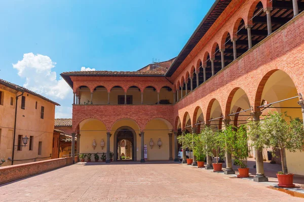 Santuario di Santa Caterina in Siena — Stockfoto