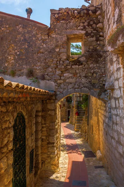 Picturesque alley in Eze, France — Stock Photo, Image