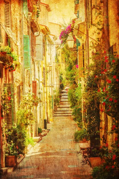 Vintage style picture of a Provencal alley — стоковое фото