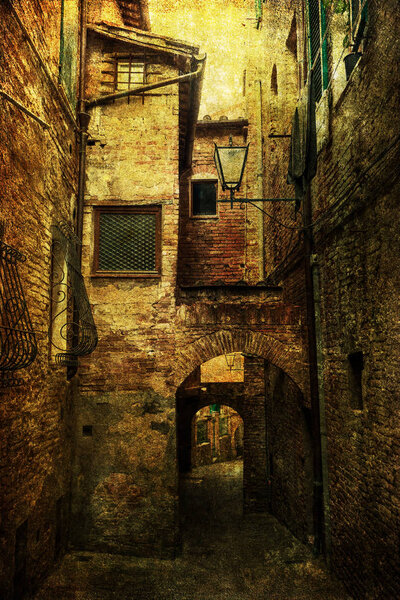 Picture of a medieval alley in Edinburgh with grunge texture