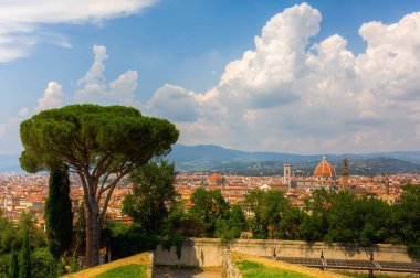 Floransa, İtalya üzerinden havadan görünümü