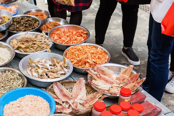 Market stall with seafood in Tai O, Hongkong — Stock Photo, Image