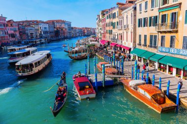 Venedik, İtalya 'daki Büyük Kanal manzarası