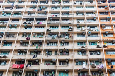 Hong Kong'da bir daire kulenin cephe