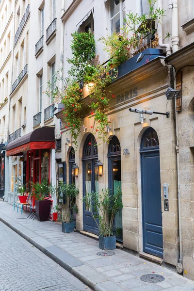 Ristorante sull'Ile Saint Louis, Parigi, Francia — Foto Stock