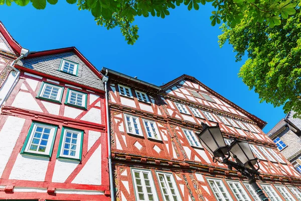 Elewacje starych budynków w Herborn, Niemcy — Zdjęcie stockowe