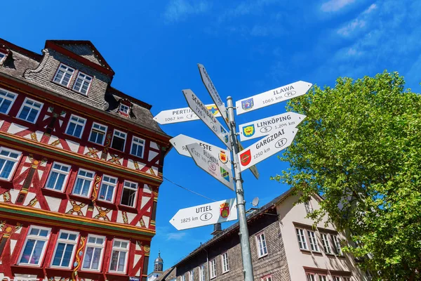 Cityscape at the market square in Herborn, Germany — Stock Photo, Image