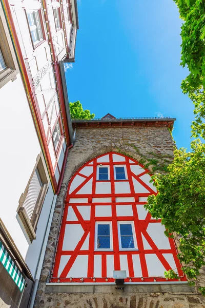 Puerta histórica de la ciudad en Herborn, Alemania — Foto de Stock