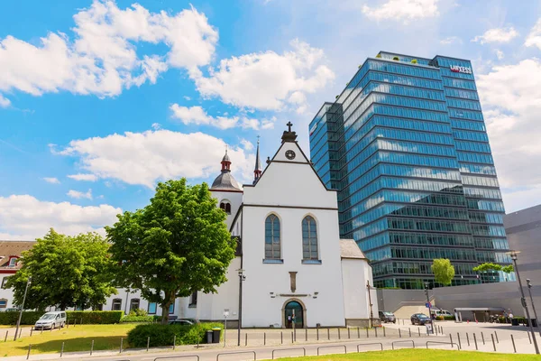 Kilise Alt St. Heribert Köln-Deutz, Almanya — Stok fotoğraf