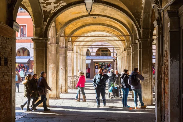 Stary brama w Wenecja, Włochy — Zdjęcie stockowe