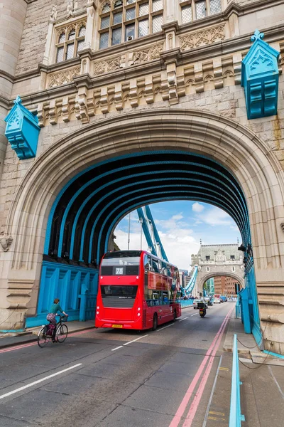 Tower Bridge in Londen, Verenigd Koninkrijk — Stockfoto