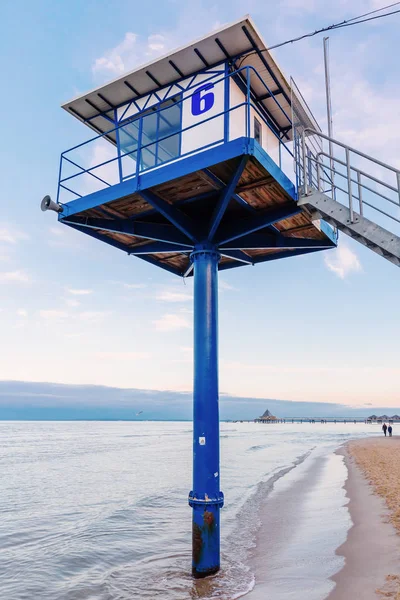 Παρατηρητήριο διάσωσης στη θάλασσα σε Usedom, Γερμανία — Φωτογραφία Αρχείου