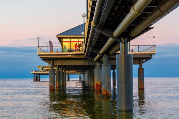 Heringsdorf Pier su Usedom al tramonto — Foto Stock