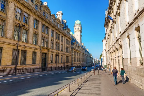 Historické univerzitní budova na Sorbonně v Paříži, Francie — Stock fotografie