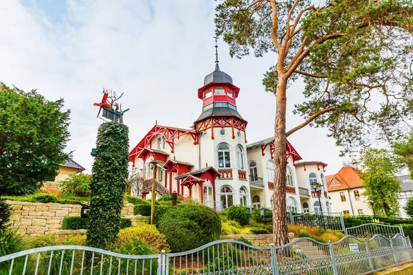 Edifício histórico em Zinnowitz em Usedom, Alemanha — Fotografia de Stock