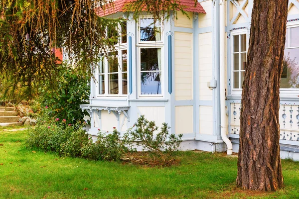 Détail d'une villa historique typique sur Usedom — Photo