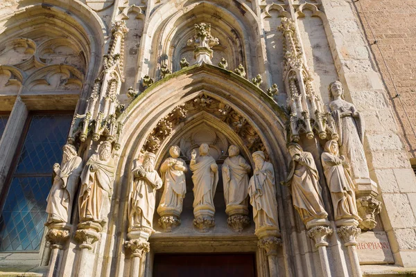 Facciata dettaglio del vecchio municipio di Colonia — Foto Stock