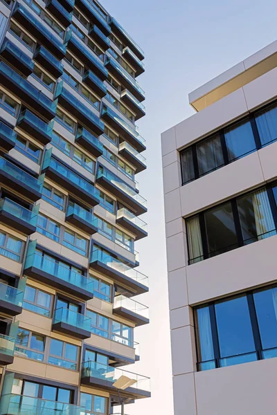 Apartment buildings in the Rheinauhafen in Cologne — Stock Photo, Image