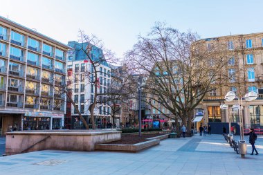 Roncalliplatz ve kare Am Hof Köln, Almanya