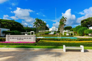 Laie, Oahu, Hawaii - 3 Kasım 2019: Oahu 'daki Laie Hawaii Tapınağı. Tapınak, Lds Kilisesi tarafından Birleşik Devletler 'in dışında inşa edilen ilk tapınaktı.