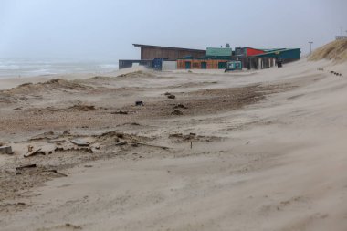 Hollanda, Bloemendaal aan Zee sahilinde şiddetli fırtına günü