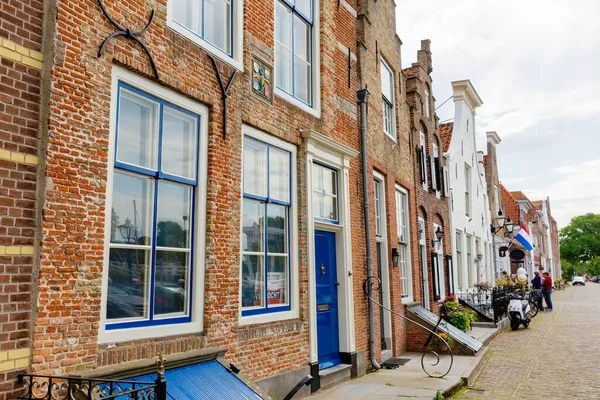 Veere Holandia Czerwca 2019 Zabytkowe Budynki Veere Niezidentyfikowanymi Ludźmi Veere — Zdjęcie stockowe