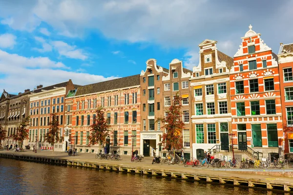 Amsterdam Netherlands October 2019 Cityscape Typical Canal Amsterdam Unidentified People — Stock Photo, Image