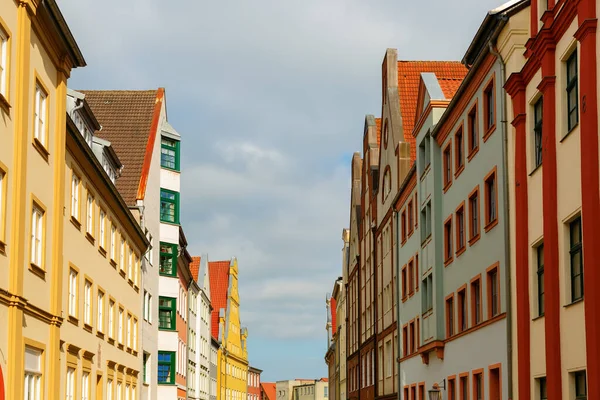 Foto Van Een Straat Met Oude Huizen Stralsund Duitsland — Stockfoto