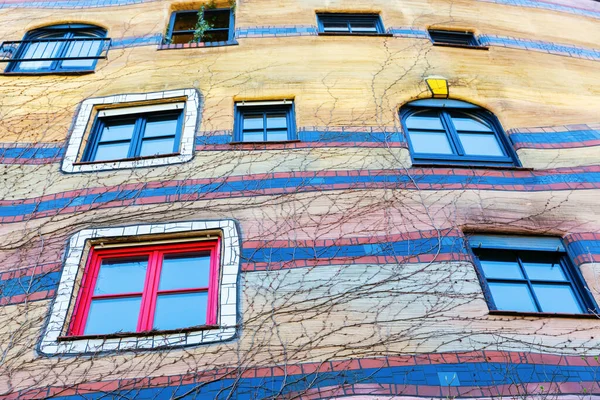 Darmstadt Allemagne Avril 2018 Détail Façade Bâtiment Waldspirale Darmstadt Été — Photo