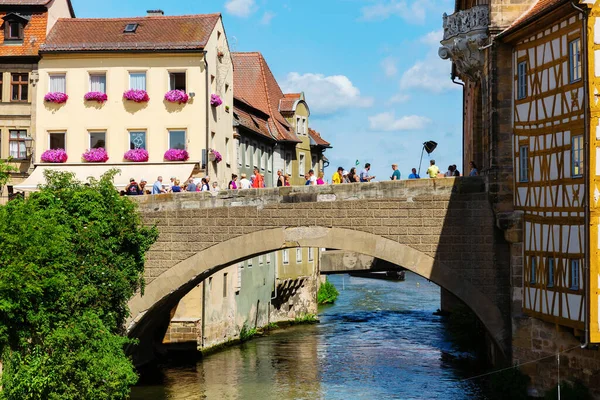Bamberg Alemania Junio 2019 Puente Sobre Río Regnitz Casco Antiguo —  Fotos de Stock